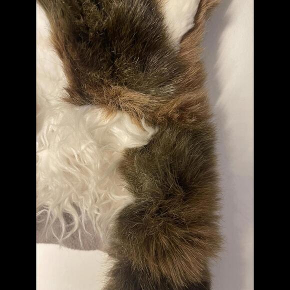 Childrens Wolf Hat from Calgary Zoo! - Picture 3 of 8